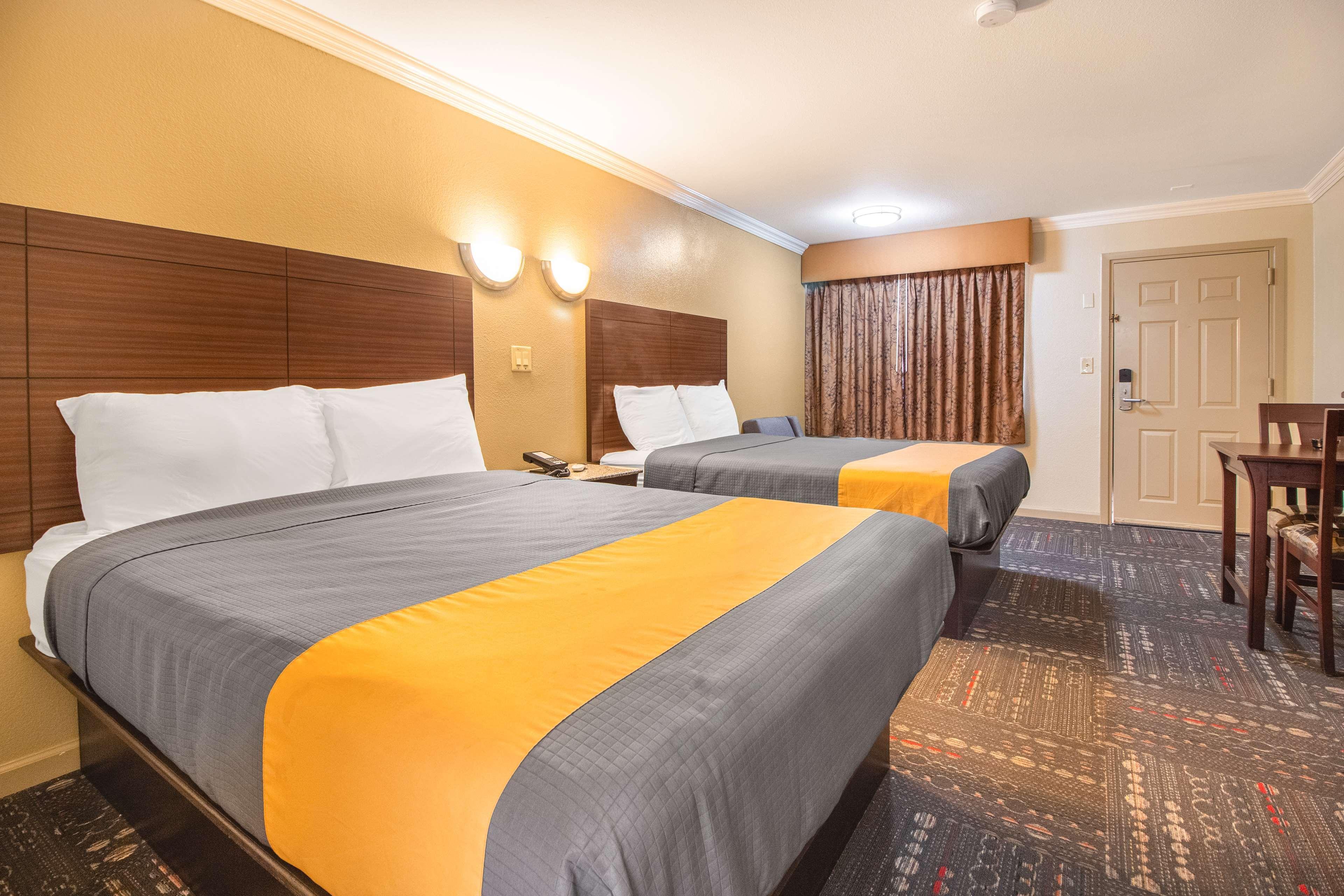 Hotel Dan Inn Uberaba & Convencoes By Nacional Inn Exteriér fotografie